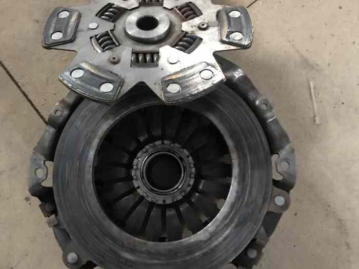 VOLANT MOTEUR ALU , MECANISME ET DISQUE POUR SUBARU 2