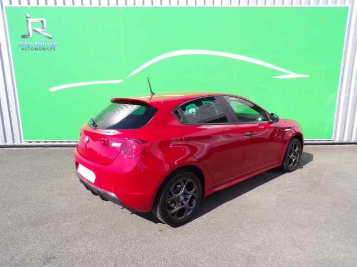 ALFA ROMEO GIULIETTA 1.4TB MultiAir 150ch Stop and Start 1