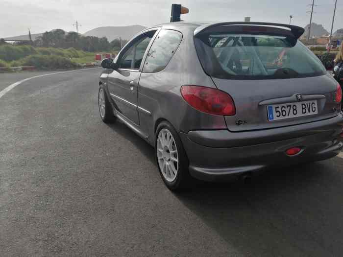 Peugeot 206 1