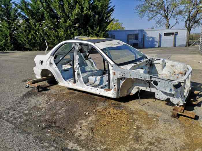 Caisse Subaru Impreza 99 avec Arceaux 6 points 0