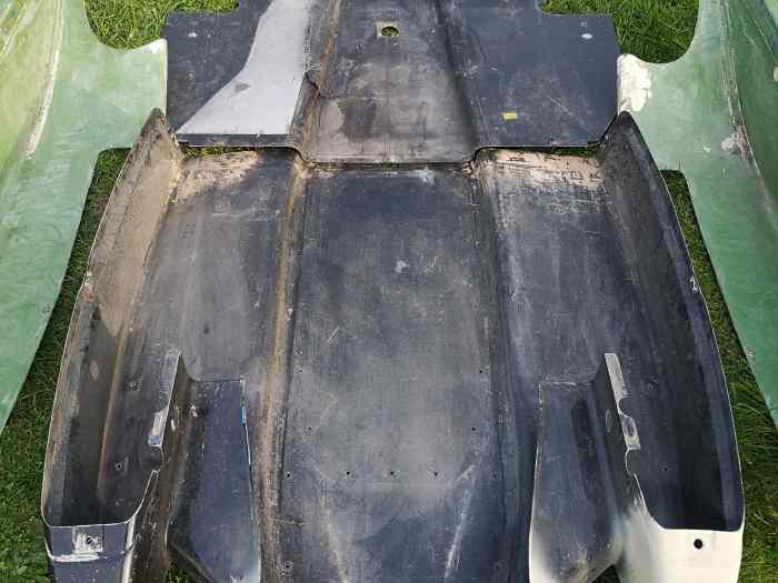 pièces carrosserie plus moules TATUUS FR 2000 1