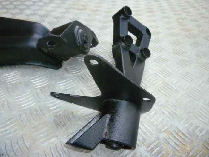 Support moteur Opel corsa B 1