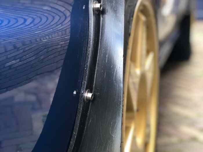 Bavettes groupe A SUBARU IMPREZA GT GC8 555 5