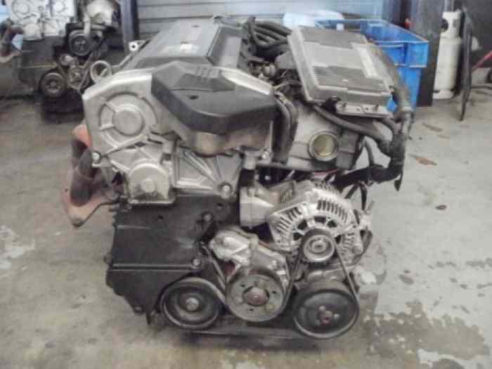 MOTEUR R2.0 16V F7R 710 COMPLET 1