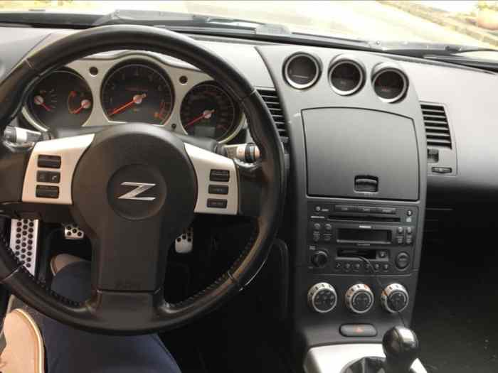 Nissan 350Z 300cv 1