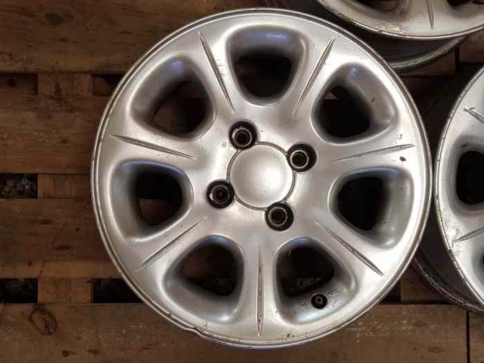 Lot de 4 jantes Toulouse Saxo VTS en 14 grise 2