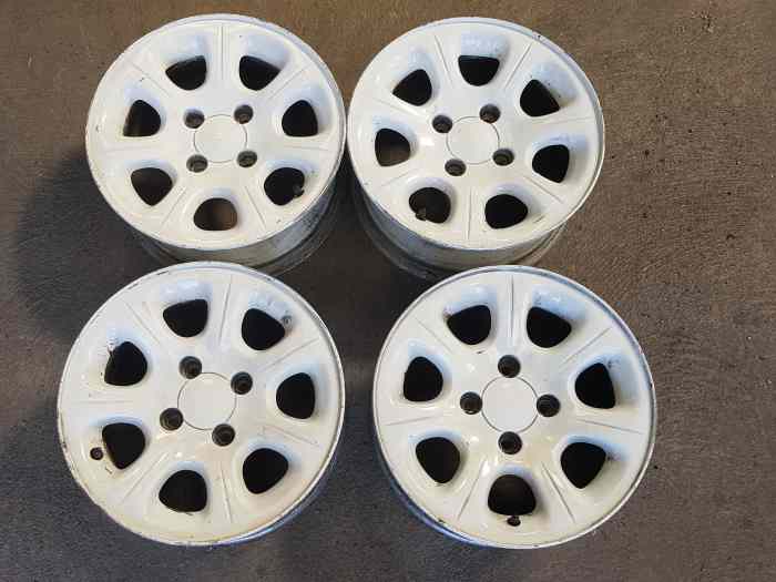Lot de 4 jantes Toulouse Saxo VTS en 14 blanche 0
