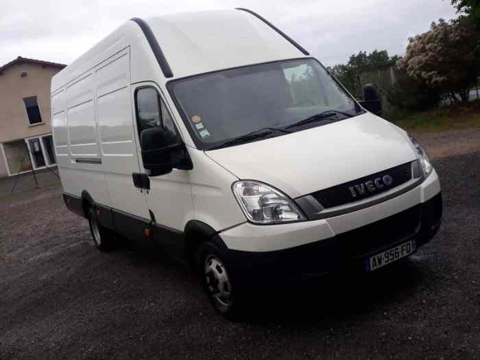 IVECO 35C15 IDÉAL ASSISTANCE 2