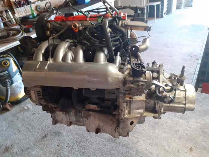 Moteur xu10j4r 0
