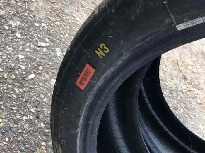 Vend Pneus Pirelli et Michelin 18 Pouces 1