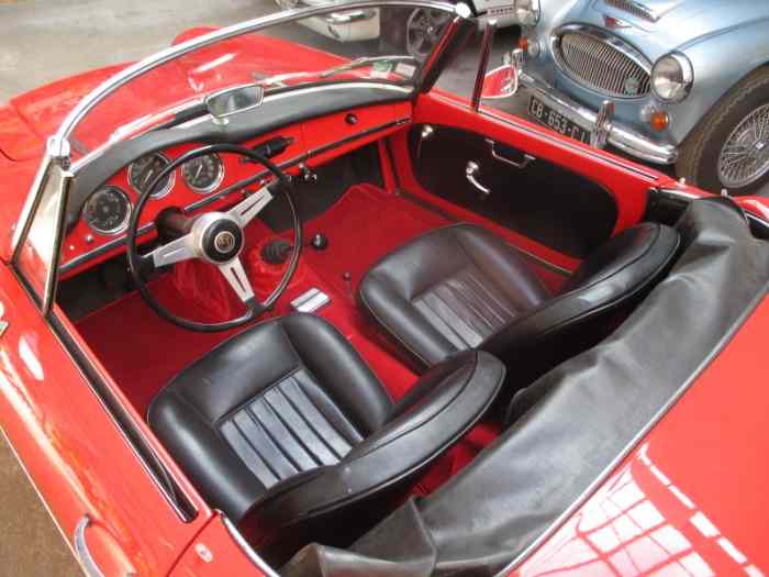 ALFA ROMEO GIULIA 1600 SPIDER 1965 3