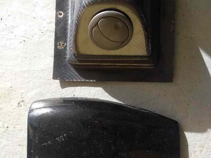 CALE PIED TRAPPE DE TOIT PORTE DOCUMENT 2