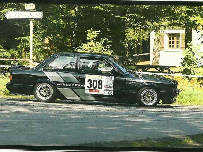 BMW 323 E30 3