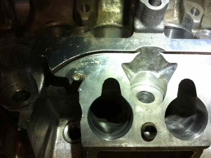 culasse XU9J2 idéale moteur XU F2000 1