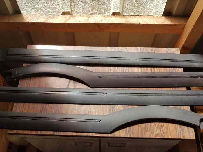 Lot de 4 baguettes de porte et d