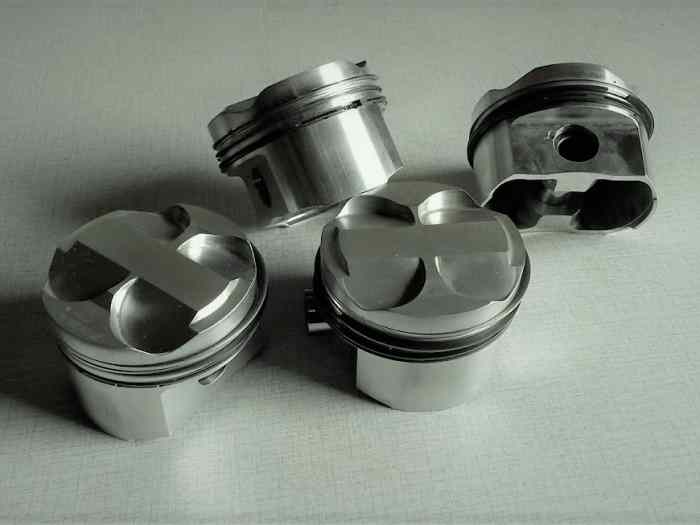 Pistons forgés Fiat Punto 1.8 hgt -Bar...