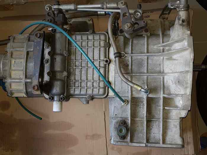 Boîte de vitesse 205 t16 1