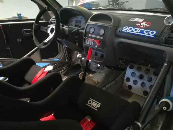 RENAULT CLIO GR. A 3