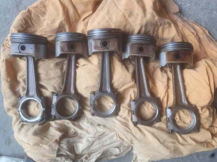 Piston xu10j4rs pièces et voitures de course à vendre, de rallye et de circuit.