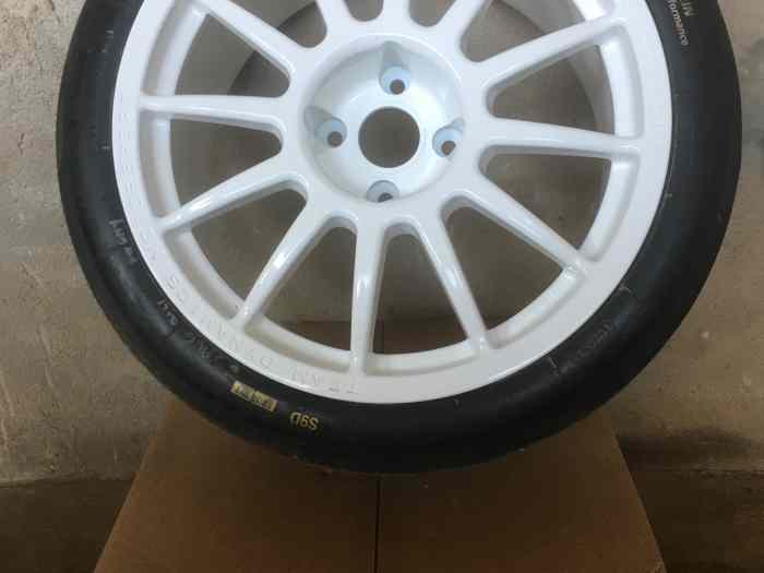 5 JANTES TEAM DYNAMICS 17X8.0 / 4X108 NEUVES / PNEUS SLICKS 0