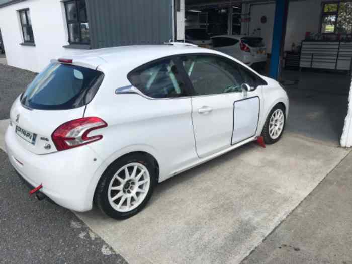 208 R2 Evo