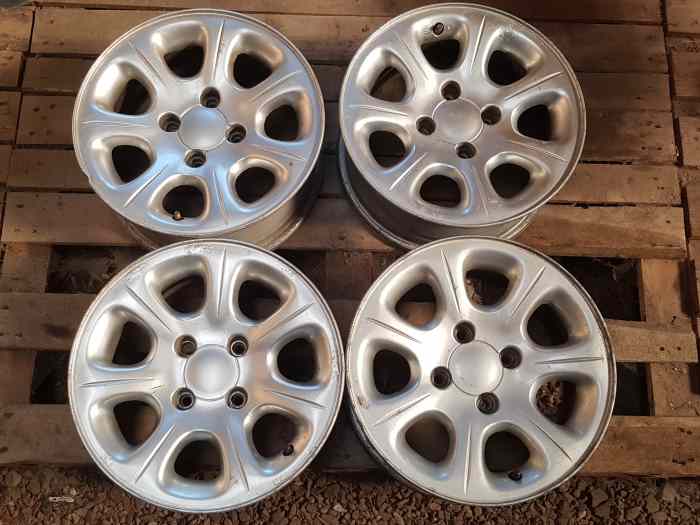Lot de 4 jantes Toulouse Saxo VTS en 14 grise 0