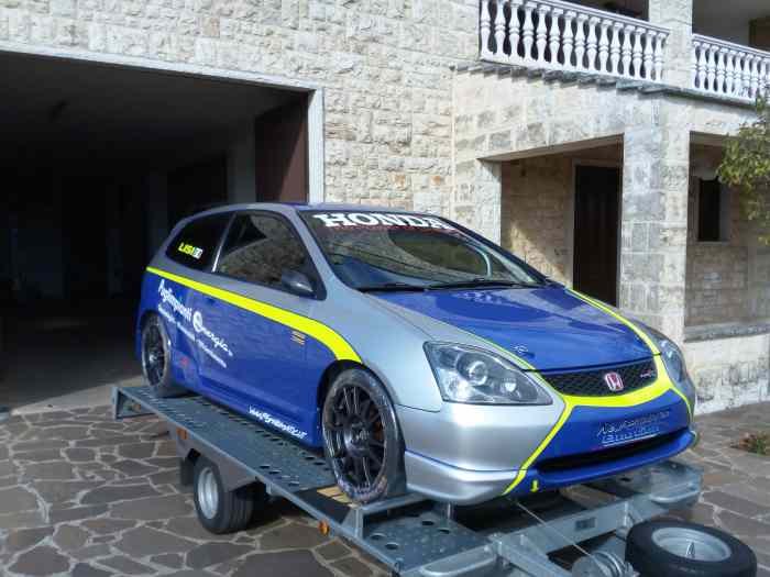 Honda Civic type R al Top 1
