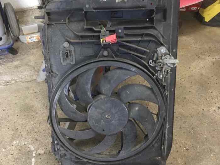 Cause arrêt vend support +ventilateur Peugeot 206