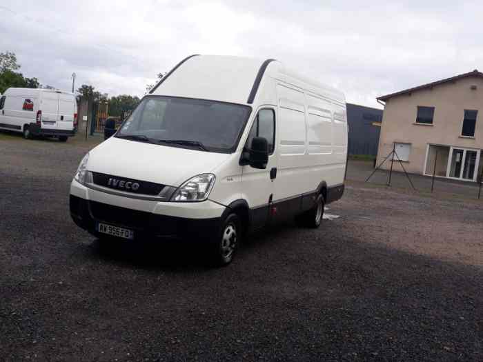 IVECO 35C15 IDÉAL ASSISTANCE 1