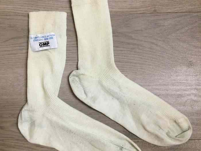 Vends ensemble OMP ONE FIA nomex blanc 1