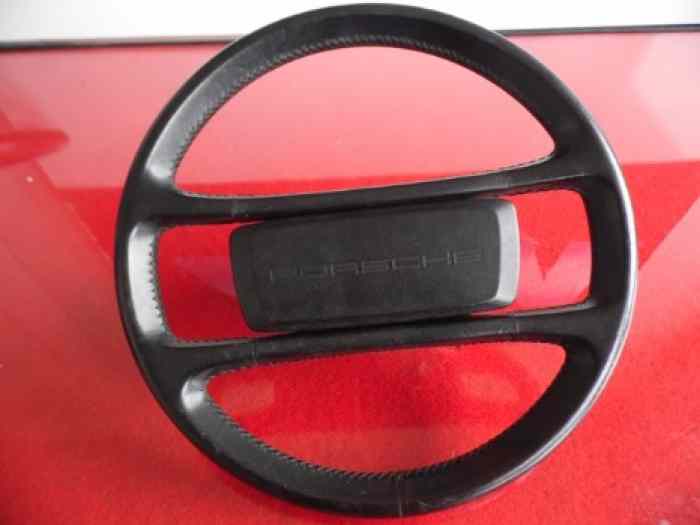 VOLANT CUIR NOIR PORSCHE 944 & 924 0