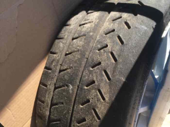 michelin 18 pouces r21,r11,r33, pirrelli ra5 ra7,re7 18 pouces