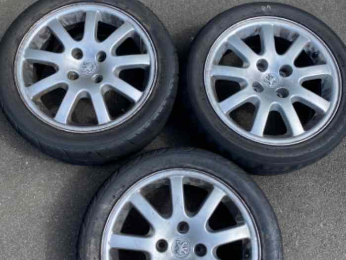 8 jantes Peugeot 206 S16 avec pneus Michelin PS3 et fédéral
