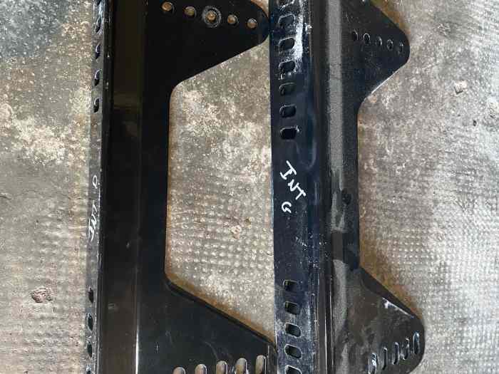 Équerre de Fixation de Siège Baquet 1