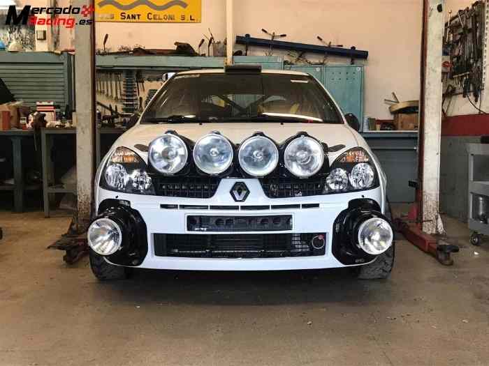 RENAULT CLIO 2RS F2000 1