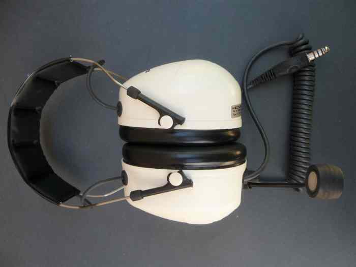 Casque PELTOR . 2