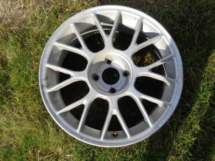 5 JANTES FORD SIERRA COSWORTH 17