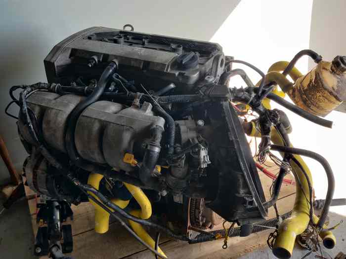 Moteur Clio 16s