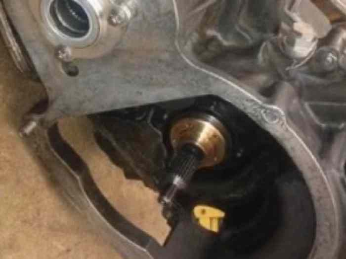 XTRAC 6 SPEED TRANSMISSION (GEARBOX)