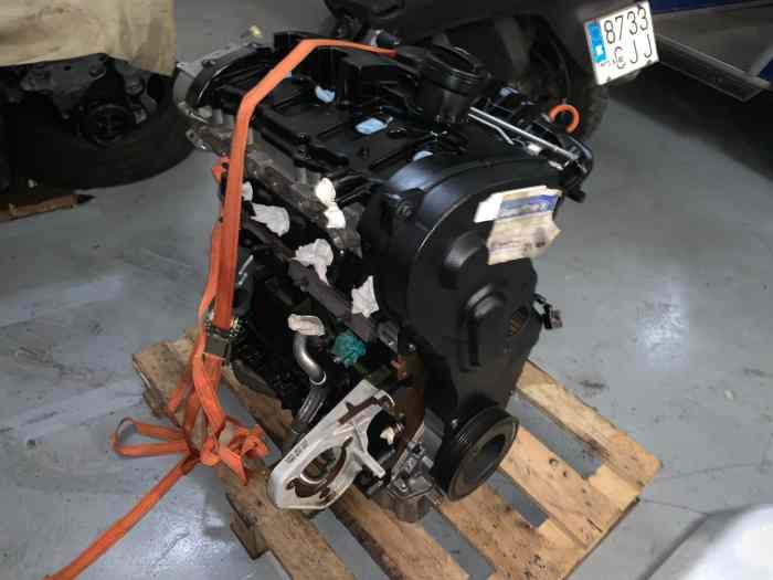 Moteur Seat Léon MK2 complet, neuf. 0