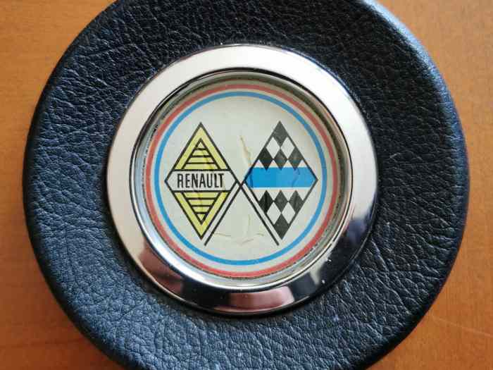 CACHE CENTRAL VOLANT R8 GORDINI + LIVRETS 0