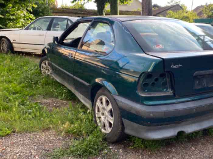 Bmw e36 318ti compact