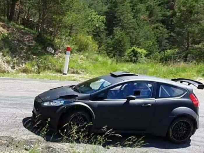 Ford fiesta r5 evo 2