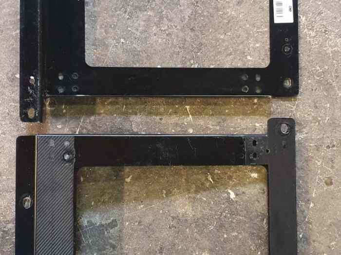 Platines siéges Clio. 0