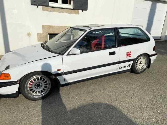 Civic EC9 avec B16A1 Vtec (CT ok) 1