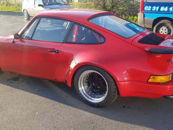 PORSCHE 911 CARRERA 3.2 RS CLUBSPORT 2