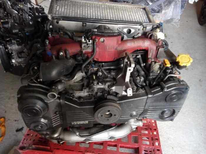 moteur subaru sti 2.0 1