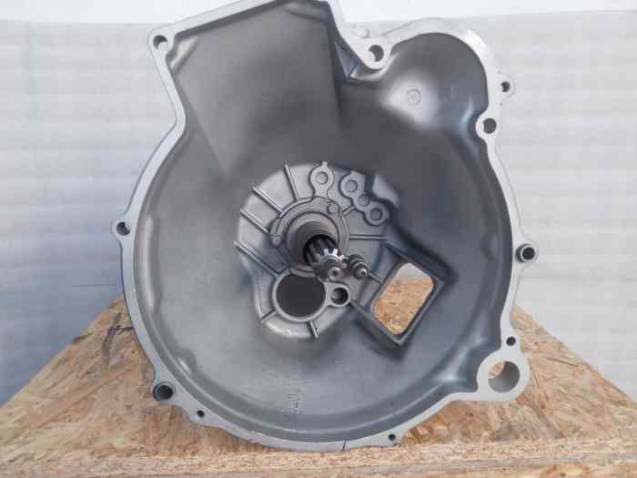 BMW 2002 Turbo 02 e10 Getrag Boite Sport Gearbox 235/5 Close Ratio Nouveau 0 Km. 1