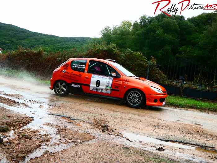 206 a6k – photo 3 sur 5