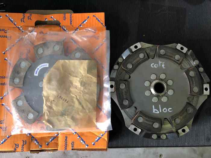volant moteur + embrayage F7R 0